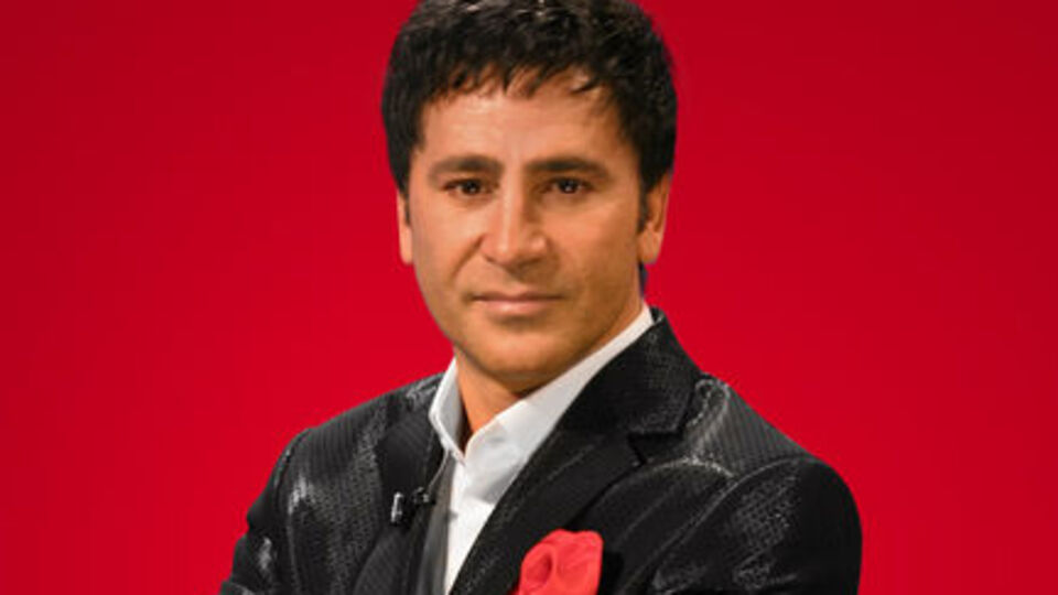 Türkücü İzzet Yıldızhan'a beraat