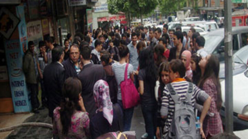 Dershanede yangın paniği!