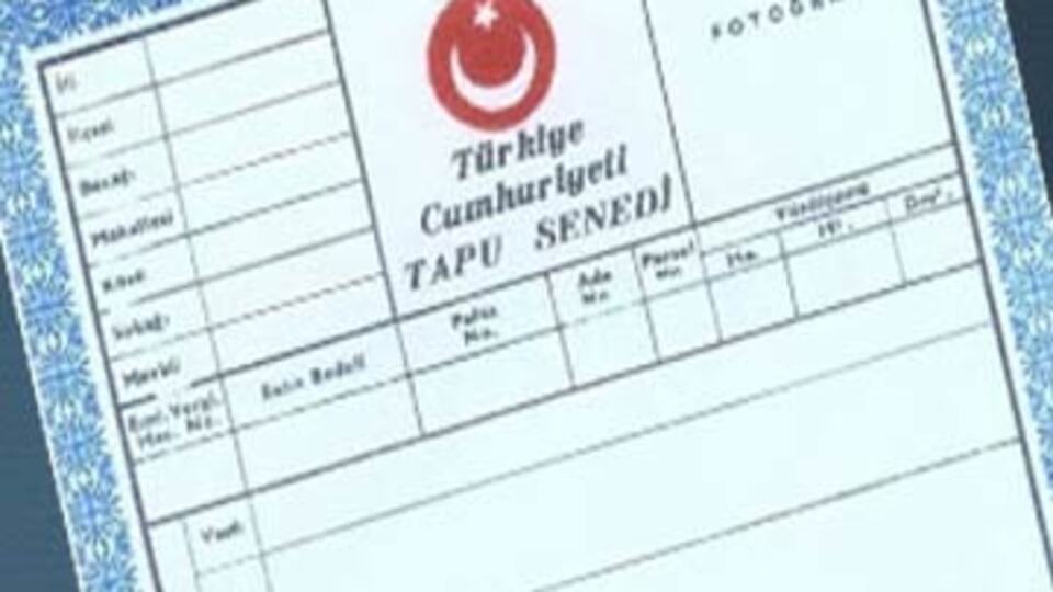 Yüzbaşının eşinden büyük vurgun!