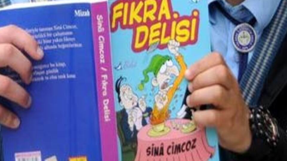'Müstehcen Fıkra Kumbaram'