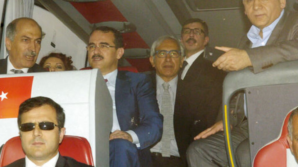 Adalet Bakanı köşe yazarlarıyla Silivri'de