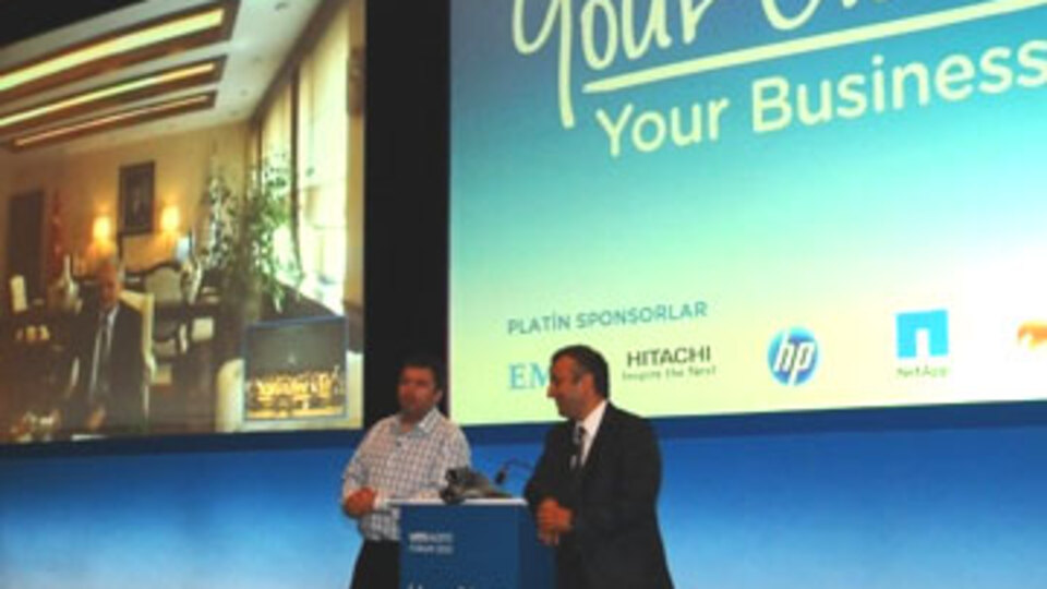 Bulut bilişim VMware Forum 2012'de masaya yatırıldı