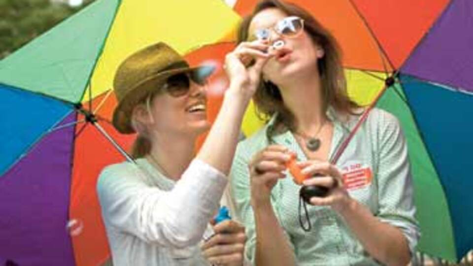 Türkiye'de eşcinsel evlilik olur mu?