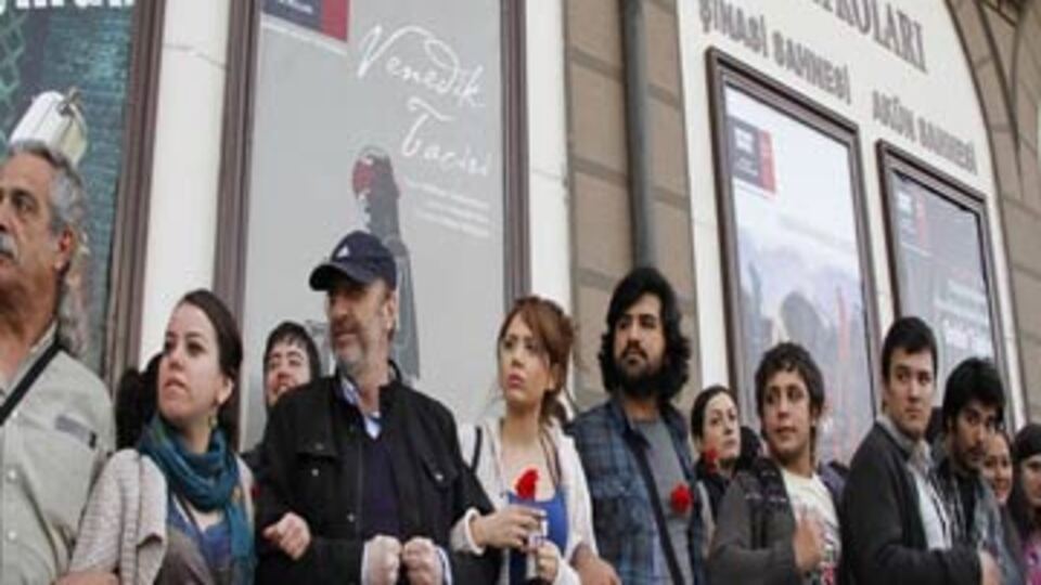 Başkentte sanat için protesto! GALERİ