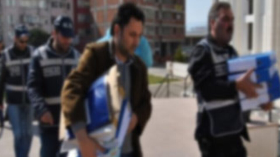 'Kıskaç' operasyonunda 80 gözaltı!