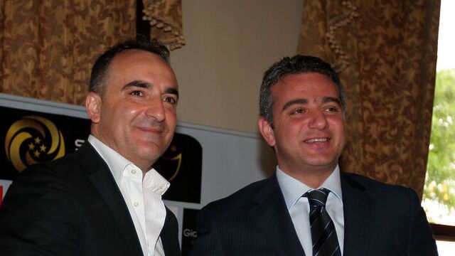 Carvalhal imzaladı!