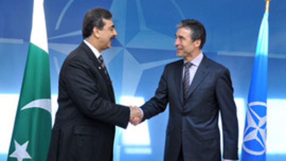 Pakistan, NATO zirvesine katılacak