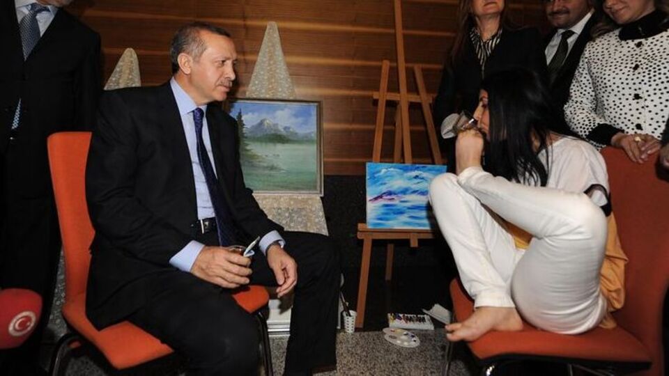 Başbakan'ın donup kaldığı an! GALERİ