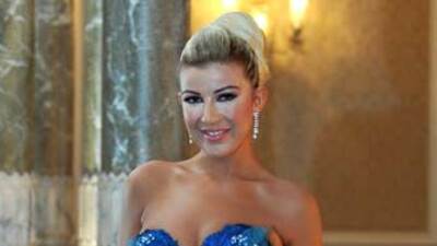 Yeni ikoncan da sunucu oldu!