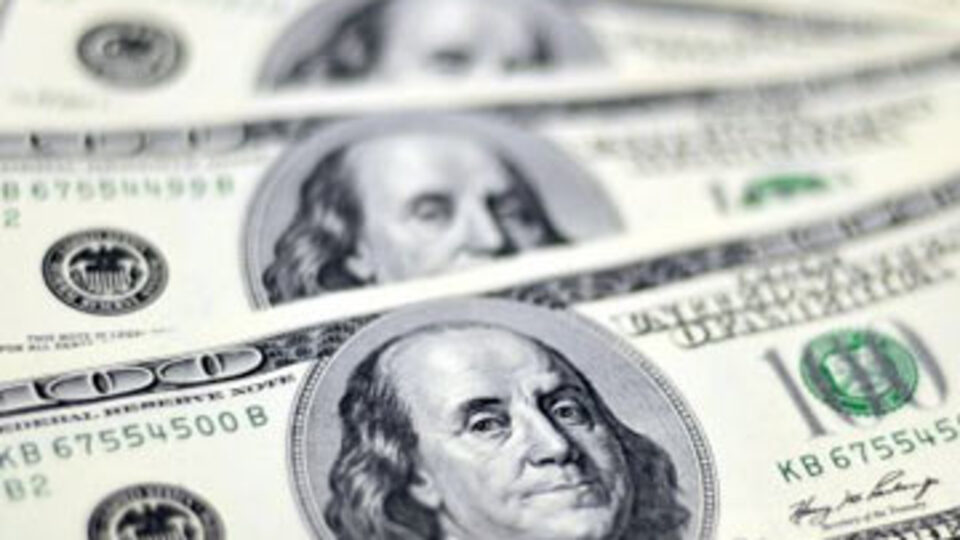 Manisa'da kanalizasyondan dolar fışkırdı!