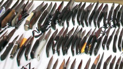 İnsanlar neden kesici alet taşıyor?