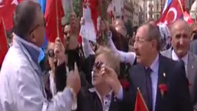 19 Mayıs kutlamalarında gerginlik
