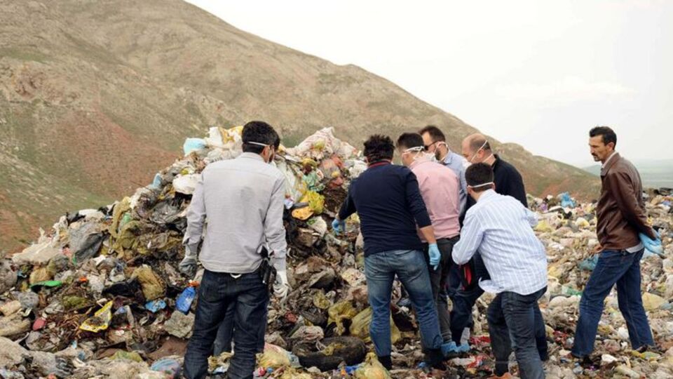Tacizcisini öldürüp cesedi parçaladı!