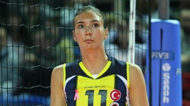 Naz Aydemir ayrıldı!