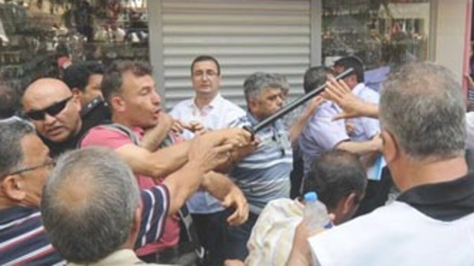 Mersin'deki memur eylemi karıştı!