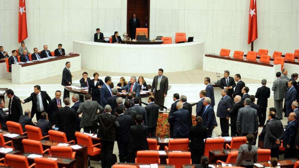 Meclis'e Uludere bombası düştü
