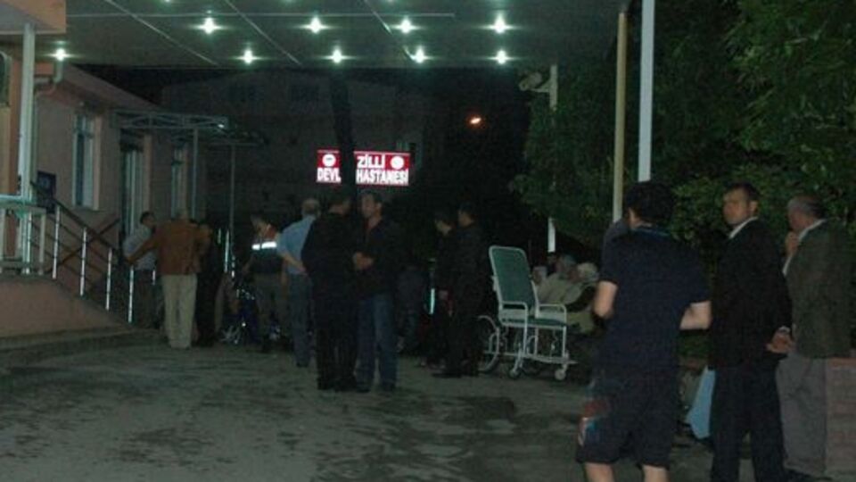 Tuğla yüklü cip dereye uçtu!