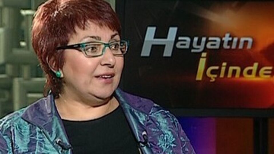 "Uyumsuz Defne Kaman"