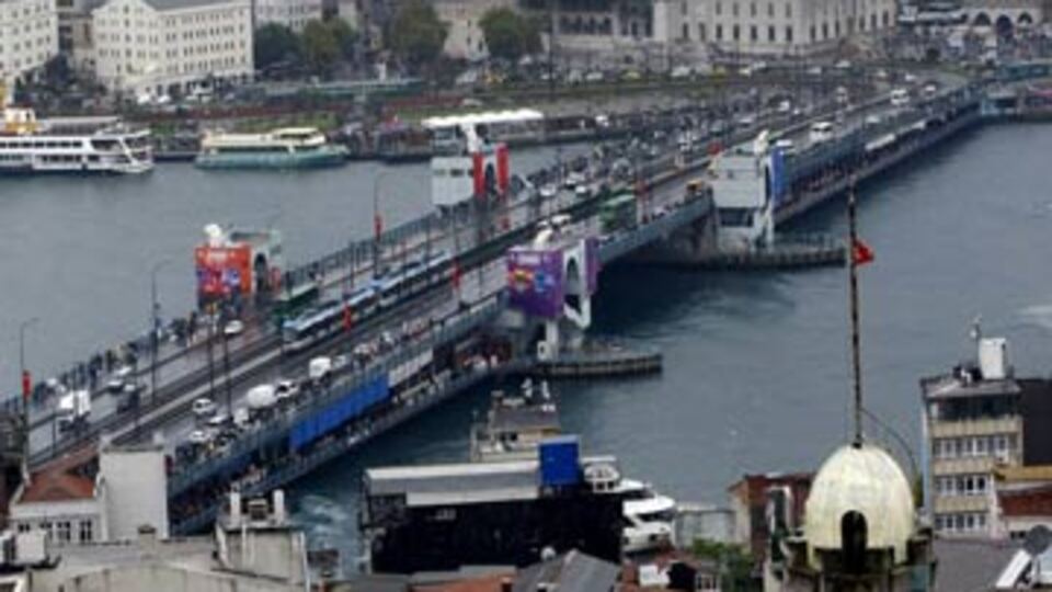 Galata Köprüsü trafiğe kapanacak