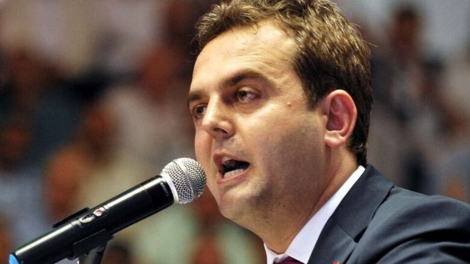 CHP Antalya'da "Devrim"