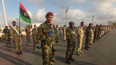 Libya askerlerini Rumlar eğitecek