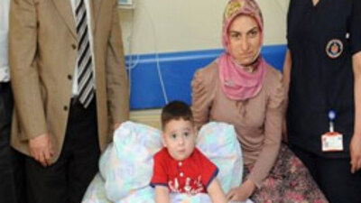 Kalın bağırsağından yemek borusu yapıldı!