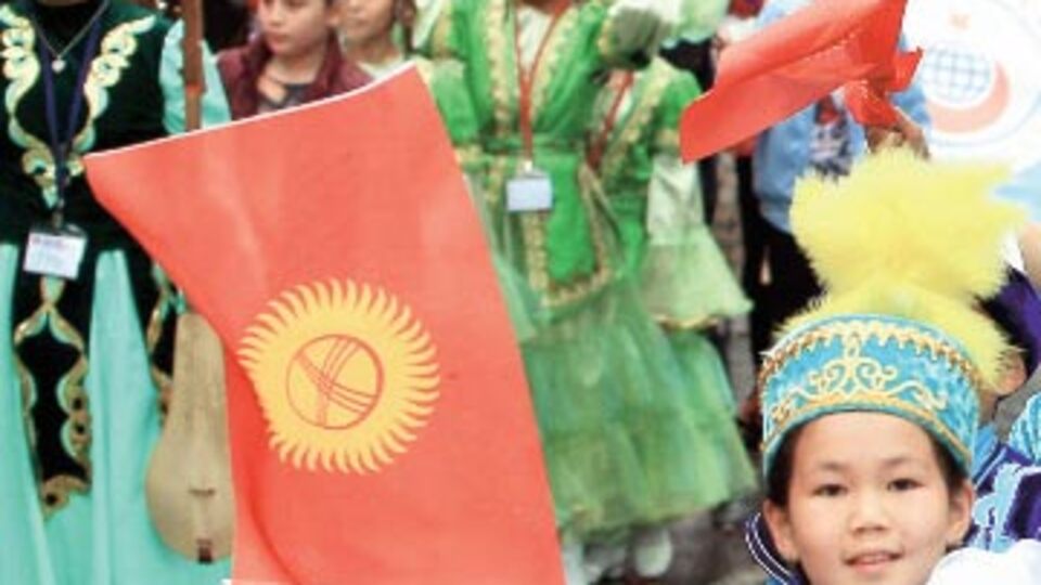 Türk dünyası yürüdü