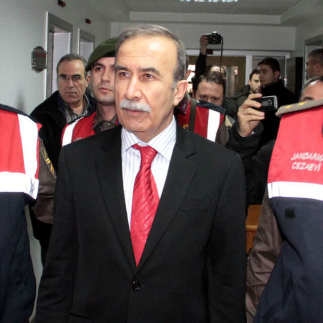 Hanefi Avcı'ya savcıya iftiradan ceza