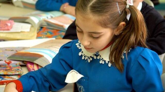 Okullarda kılık- kıyafette serbestlik uygulansın mı?