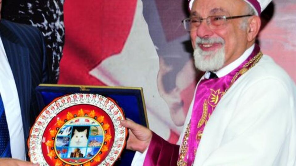 Museviler Van'da okul açtı