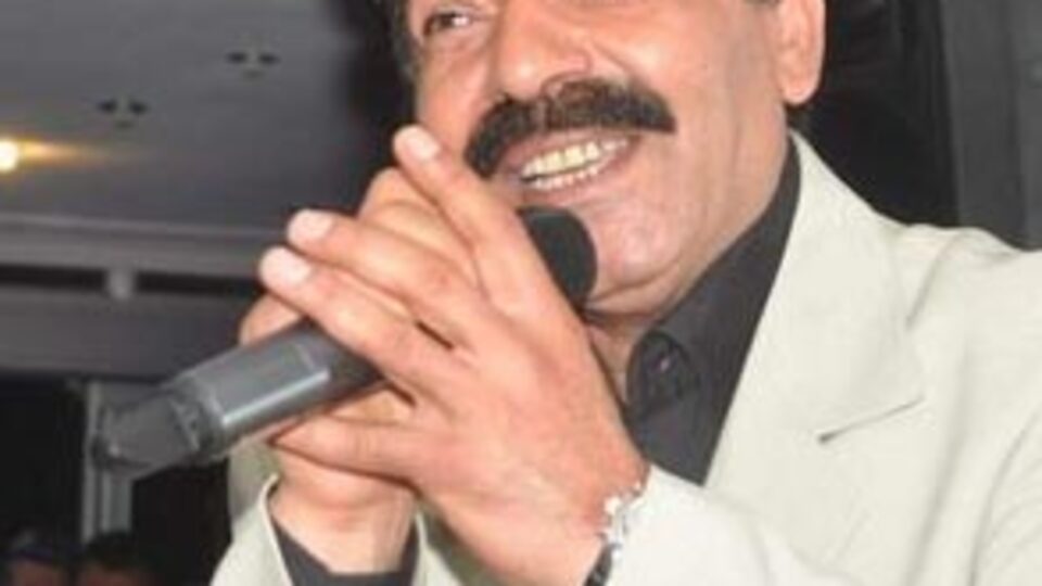 Ferdi Tayfur'un kopyası!