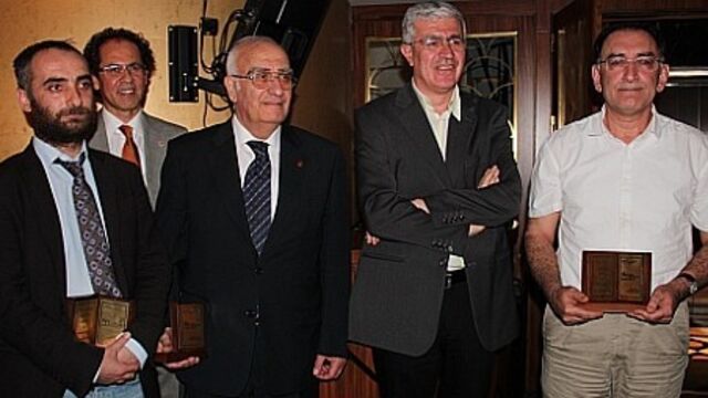 Semih Sökmen ve İsmail Saymaz'a ödül