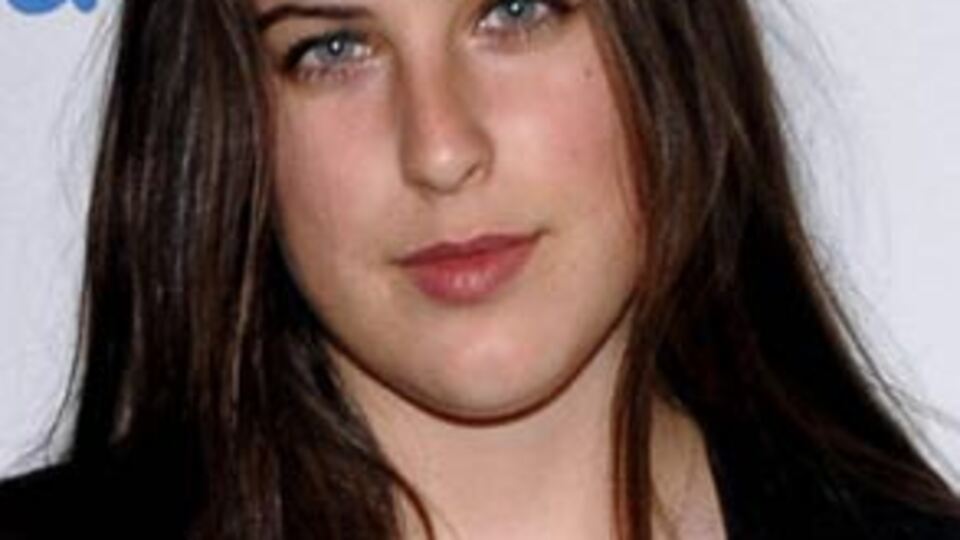 Ünlü oyuncuların kızı tutuklandı!