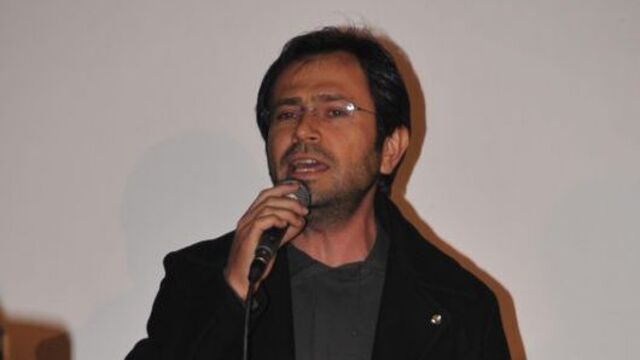 Olgun Şimşek Sahnede