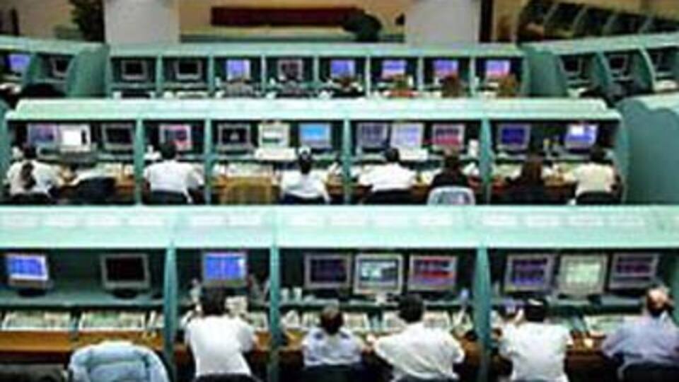 Piyasa artıda kapadı!