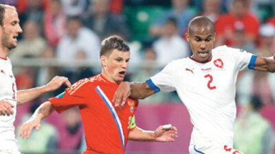 Alem ırkçı olmuş!