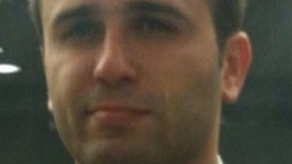 Deprem enkazına dalan eski model boğuldu