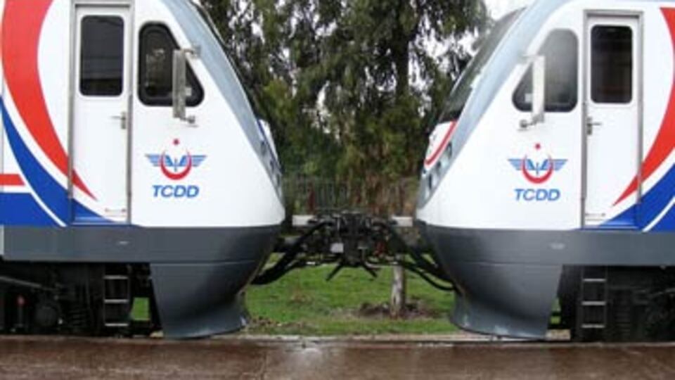 YHT'de imzalar atıldı!