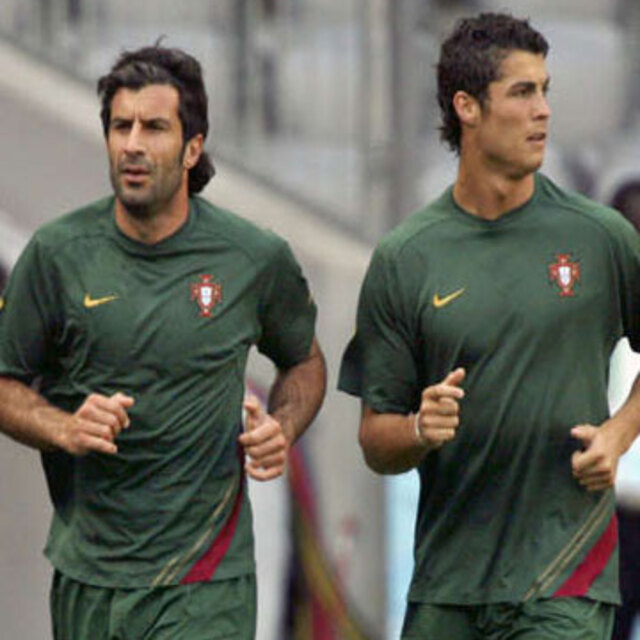 Figo'dan Ronaldo'ya destek!