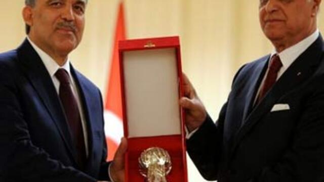 Cumhurbaşkanı Gül'e ödül