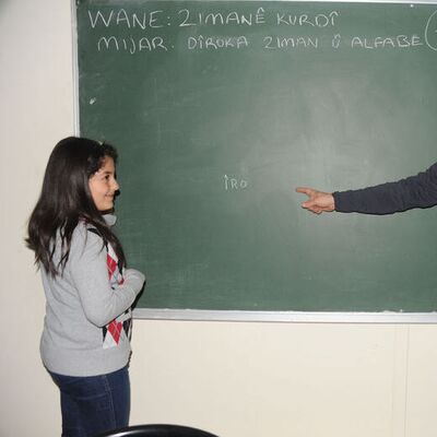 Kürtçe öğretmek Kürt sorununu çözer mi?
