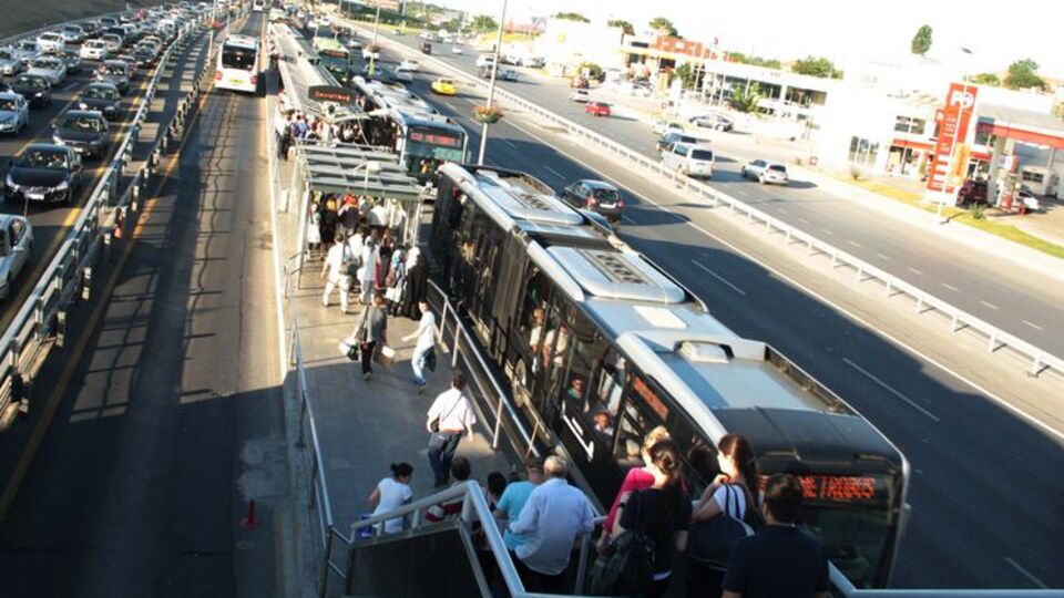 Metrobüs tacizcisine suçüstü