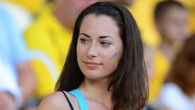 Tribün mü, podyum mu?