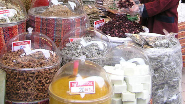 Bitkilerle tedavi bilim mi, şarlatanlık mı?