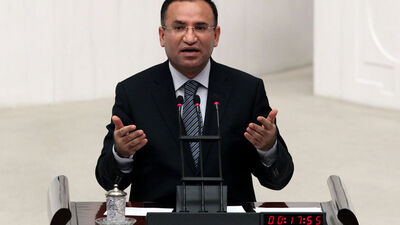 Fethullah Gülen'e bir mesaj da Bozdağ'dan