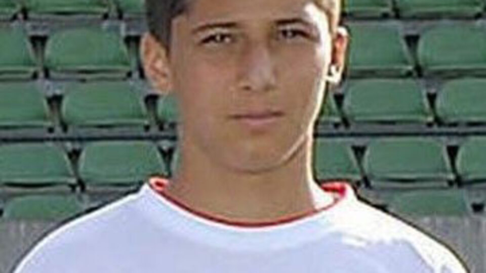 Karabük'e genç futbolcu!