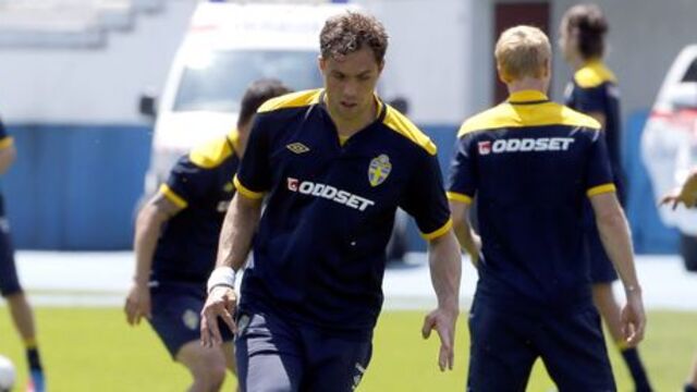 Elmander oynayacak mı?