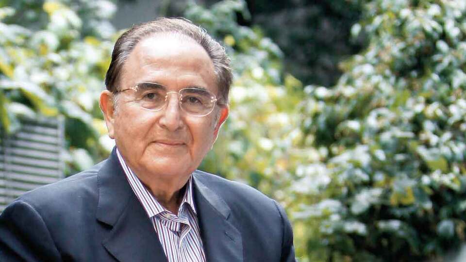 "Estetik cerrahiyi en iyi taşıyan Ajda Pekkan'dır"