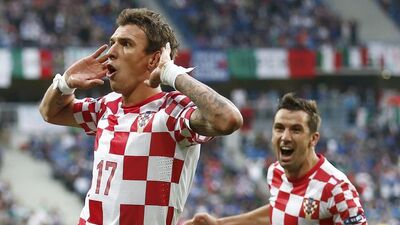 Devler onun için savaşıyor!