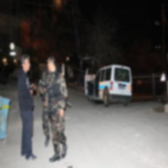 Diyarbakır'da polise saldırı: 2 yaralı